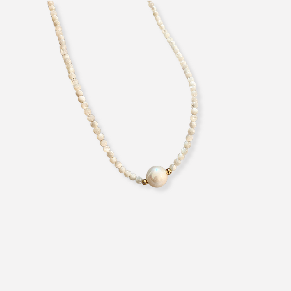 Diora - Pearl Necklace